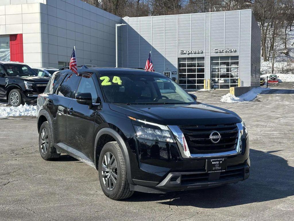 used 2024 Nissan Pathfinder car, priced at $27,885