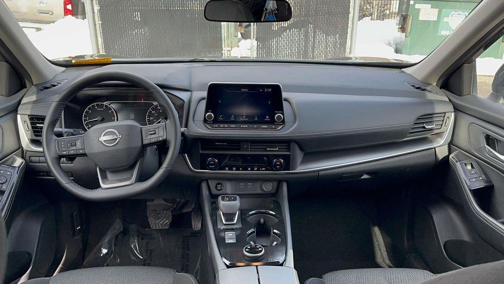 used 2025 Nissan Rogue car, priced at $19,990