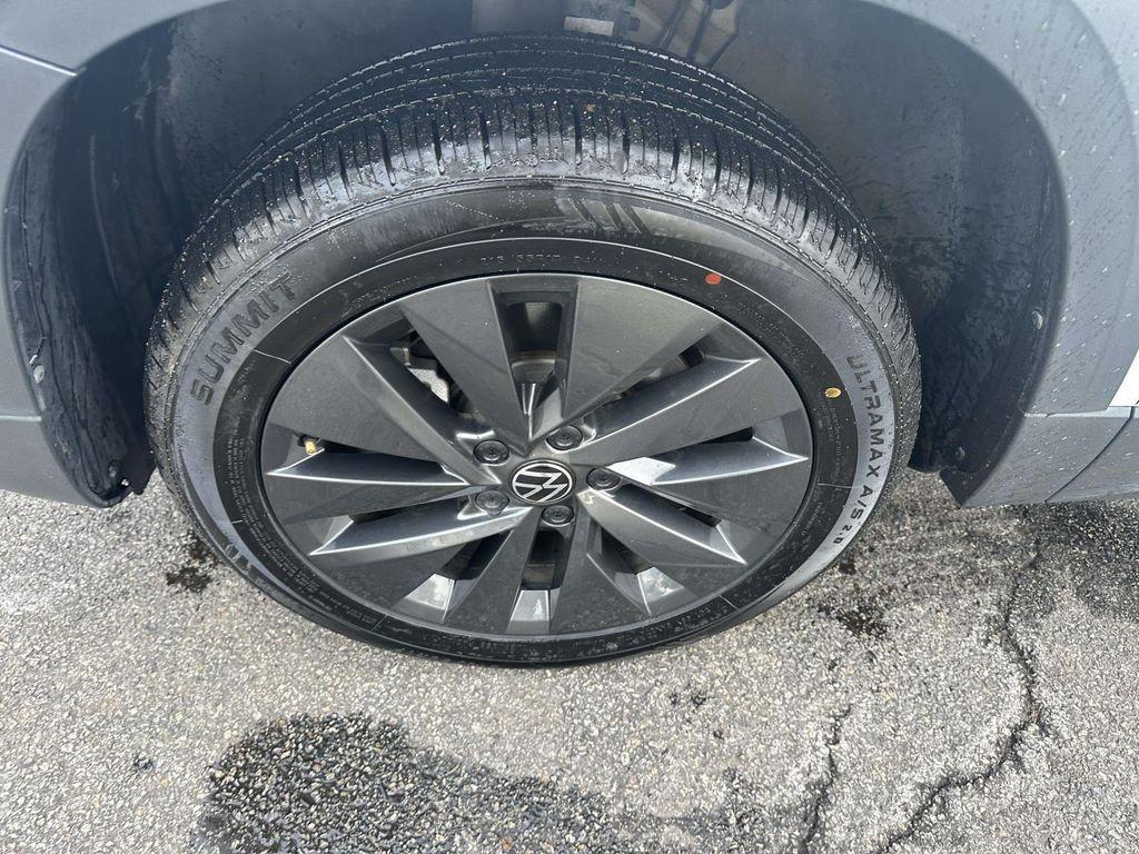 used 2024 Volkswagen Taos car, priced at $14,995