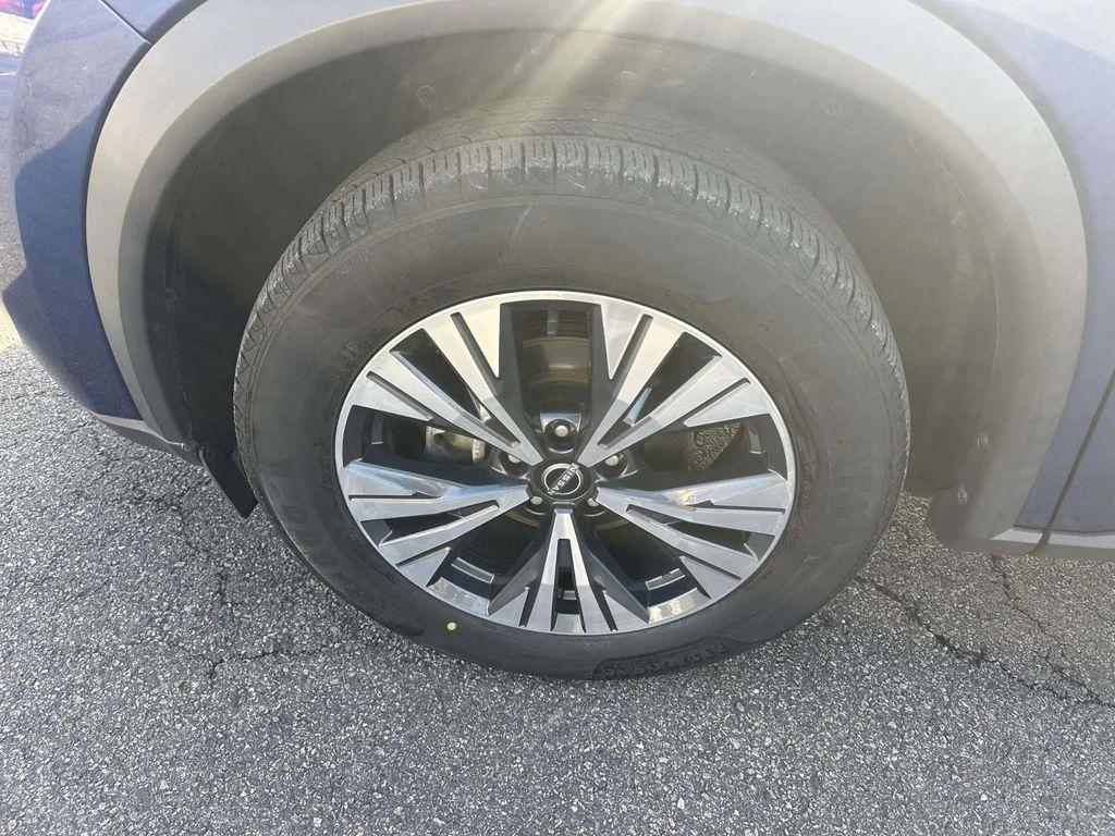 used 2023 Nissan Rogue car, priced at $15,895