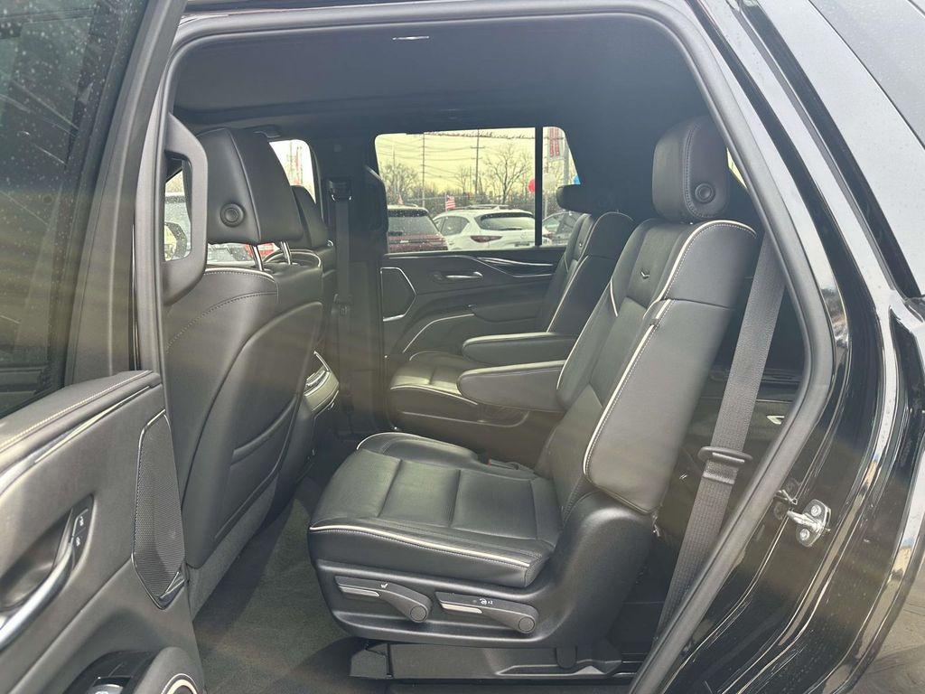used 2024 Cadillac Escalade car, priced at $67,990