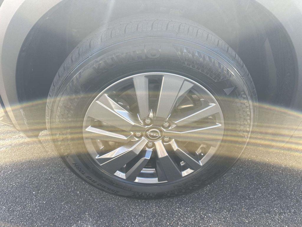 used 2025 Nissan Pathfinder car, priced at $27,495