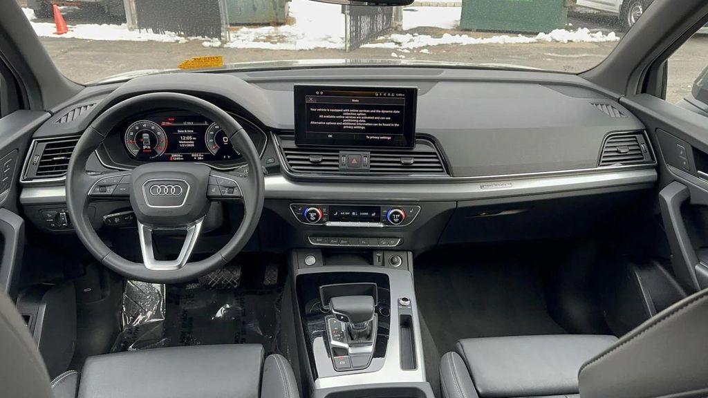 used 2025 Audi Q5 car, priced at $32,995