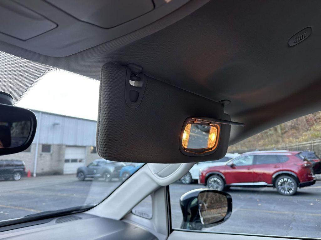 used 2024 Chrysler Pacifica car, priced at $22,995