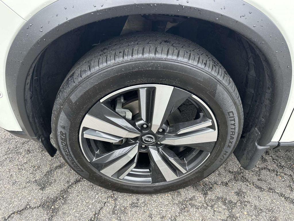 used 2023 Nissan Rogue car, priced at $24,989