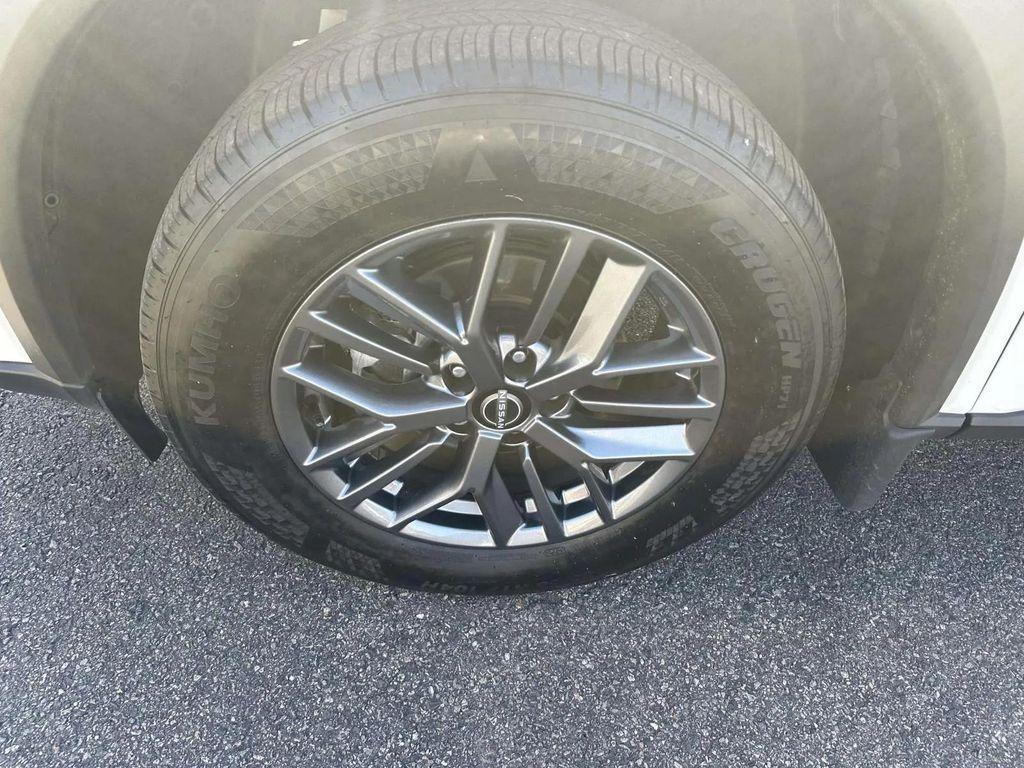 used 2025 Nissan Rogue car, priced at $23,995