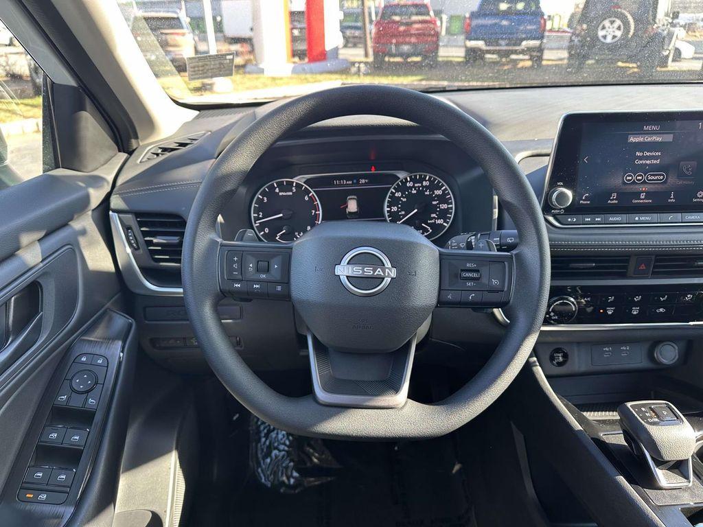 used 2025 Nissan Rogue car, priced at $23,995