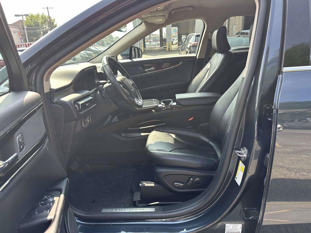 used 2023 Lincoln Nautilus car, priced at $28,990