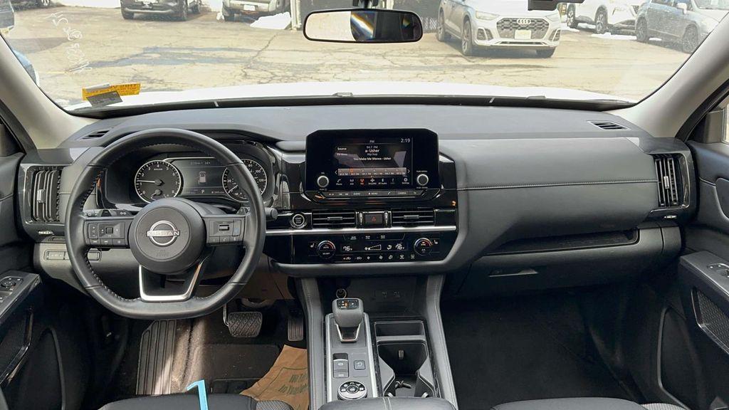 used 2024 Nissan Pathfinder car, priced at $28,895