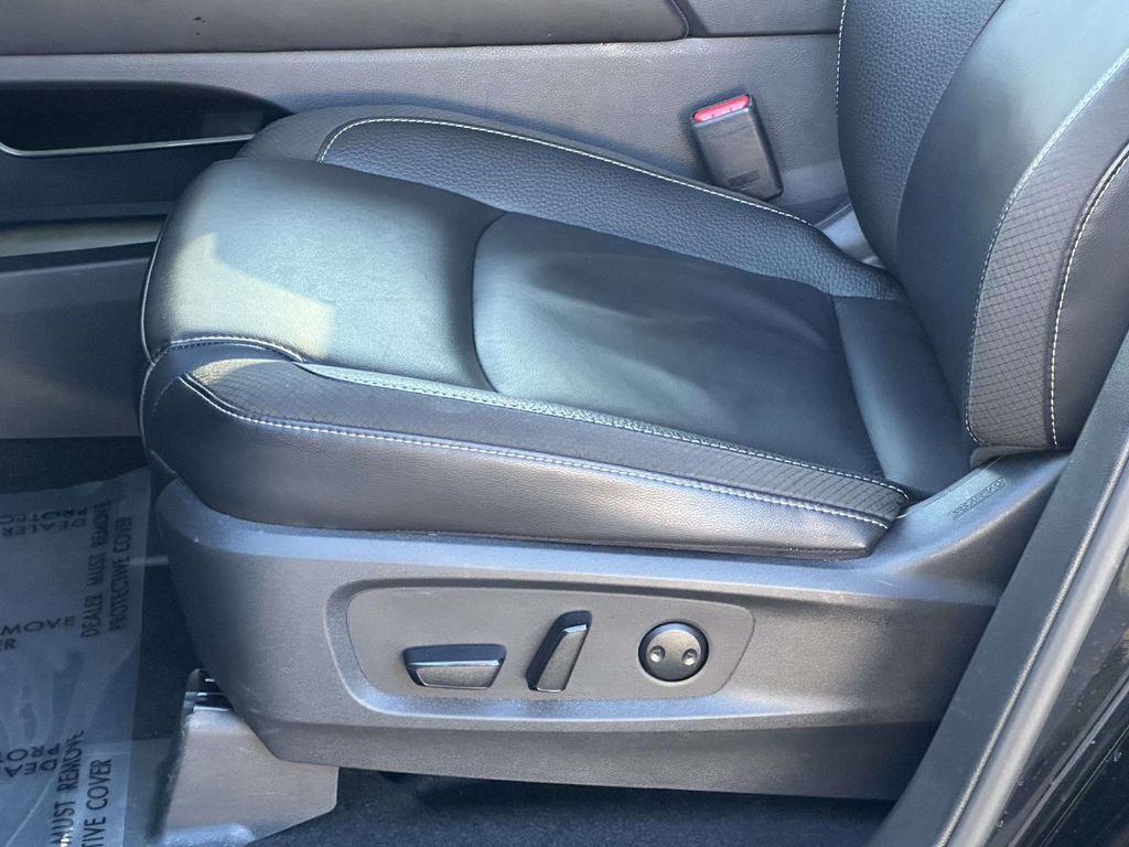 used 2025 Nissan Pathfinder car, priced at $31,990