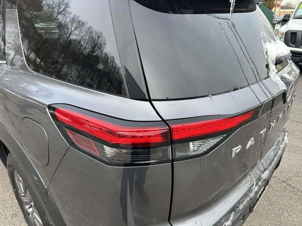 used 2024 Nissan Pathfinder car, priced at $23,995