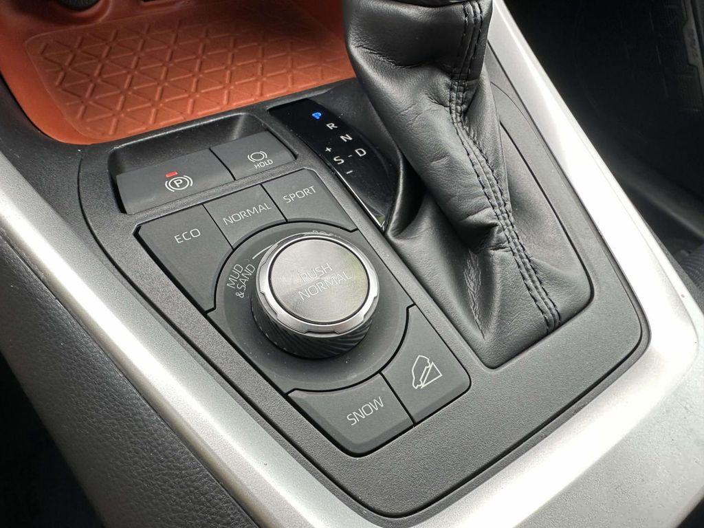 used 2019 Toyota RAV4 car, priced at $21,675