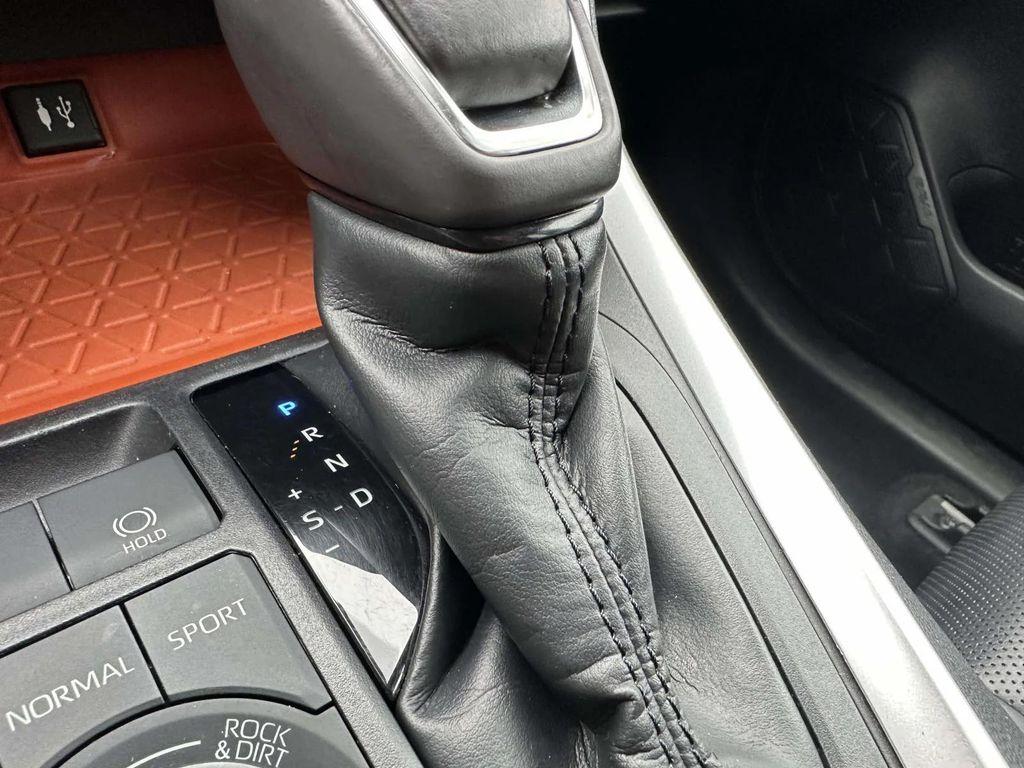 used 2019 Toyota RAV4 car, priced at $21,675