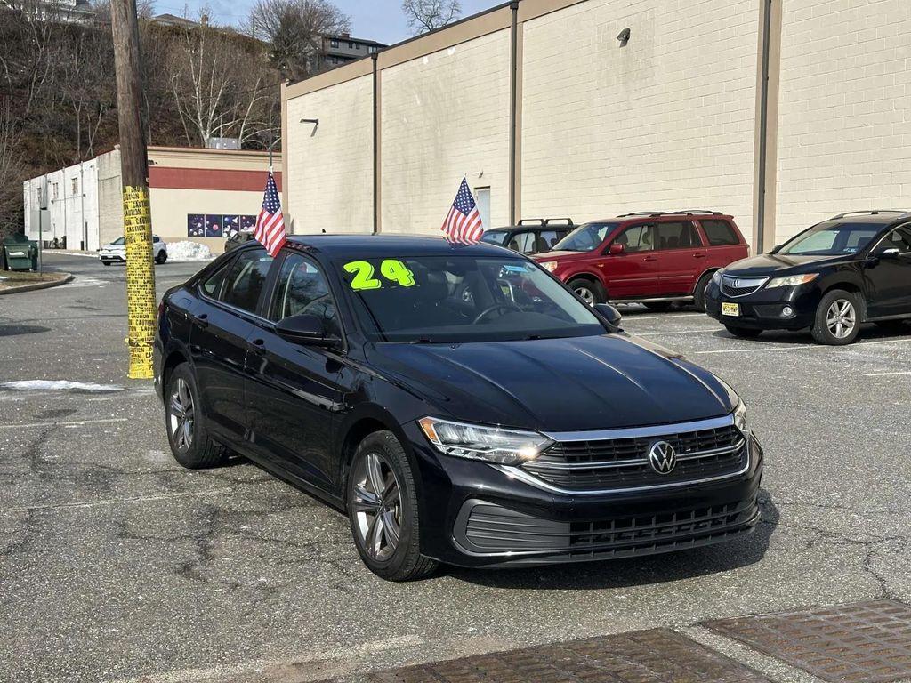 used 2024 Volkswagen Jetta car, priced at $15,495