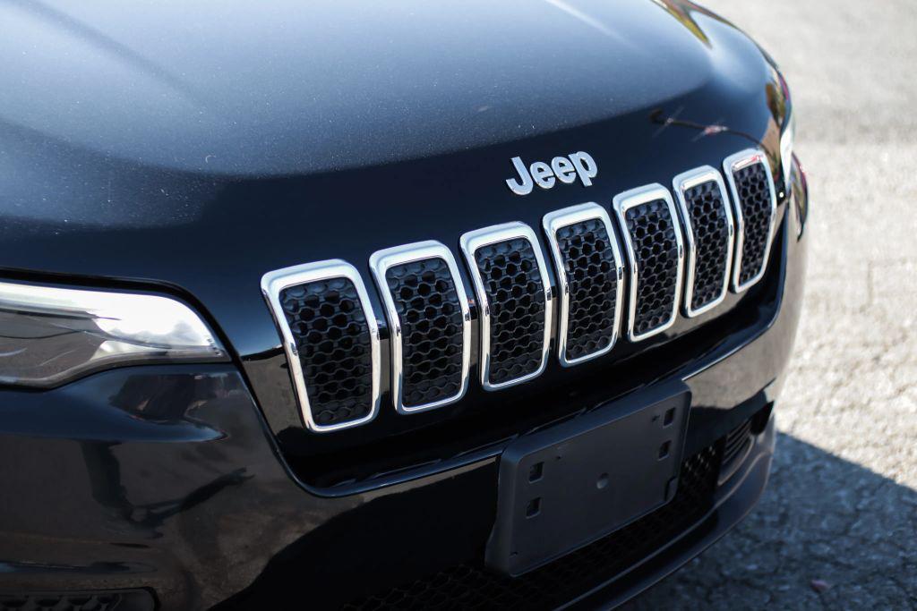 used 2020 Jeep Cherokee car, priced at $12,586