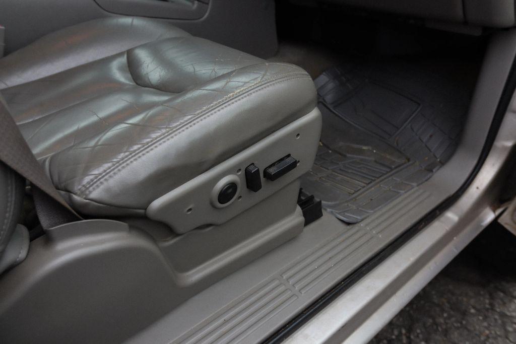 used 2005 Chevrolet Silverado 2500 car, priced at $14,586