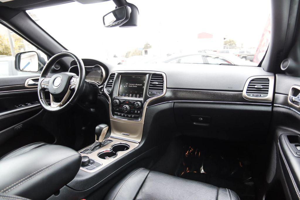 used 2017 Jeep Grand Cherokee car, priced at $12,286