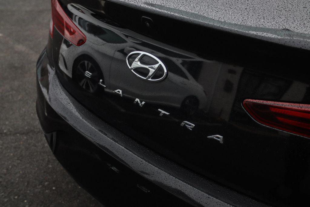 used 2020 Hyundai Elantra car, priced at $9,086