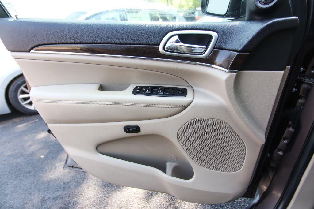 used 2018 Jeep Grand Cherokee car, priced at $16,386