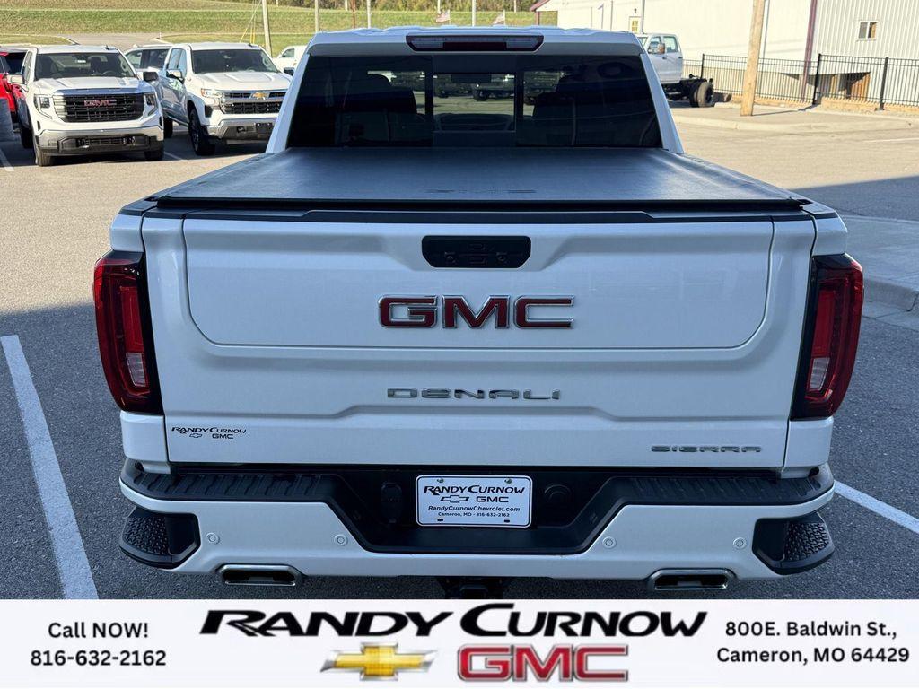 used 2022 GMC Sierra 1500 car, priced at $45,998