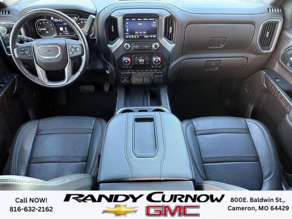 used 2022 GMC Sierra 1500 car, priced at $45,998