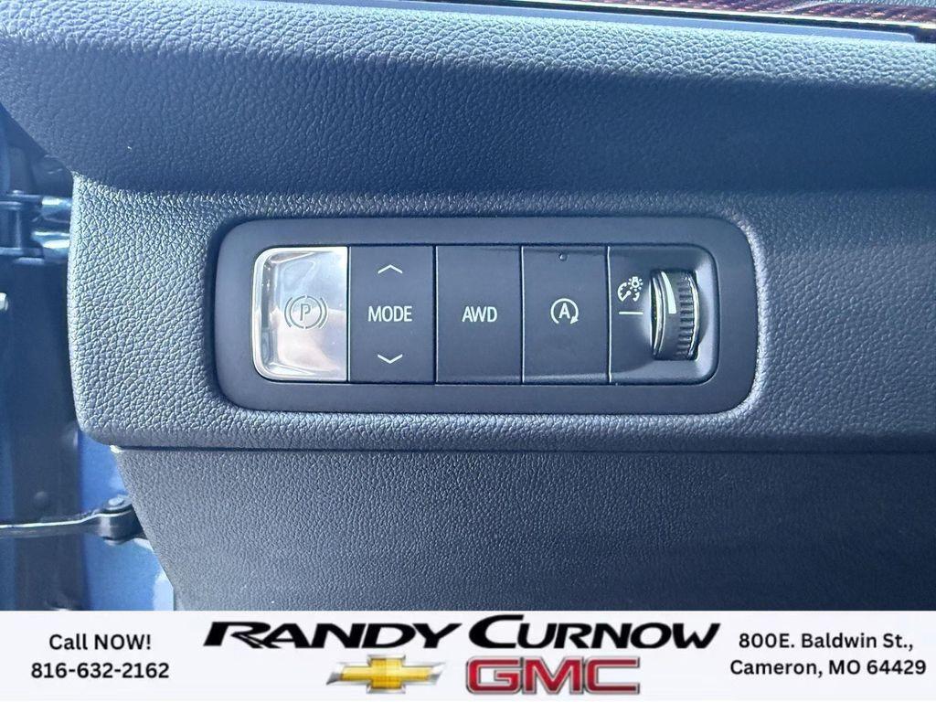 new 2026 Chevrolet Traverse car, priced at $55,395