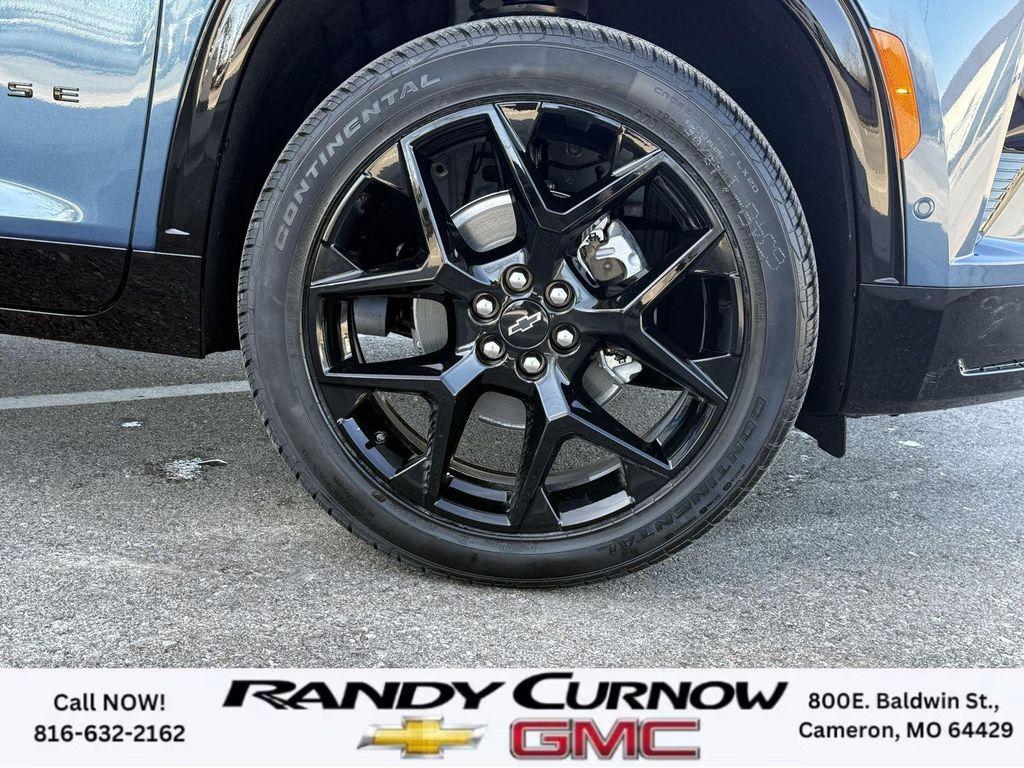 new 2026 Chevrolet Traverse car, priced at $55,395