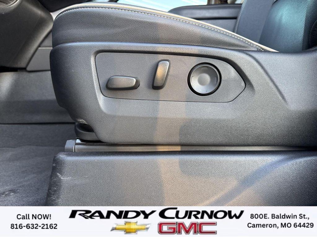 used 2024 GMC Yukon car, priced at $55,115