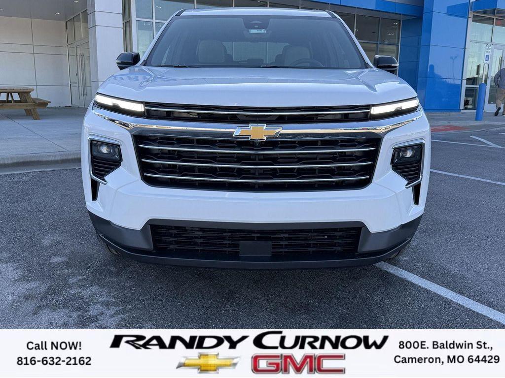 new 2026 Chevrolet Traverse car, priced at $40,388