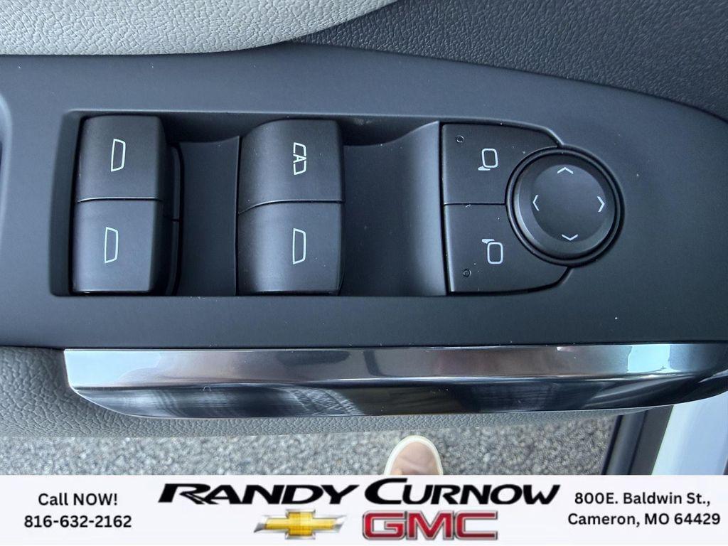 new 2026 Chevrolet Traverse car, priced at $40,388