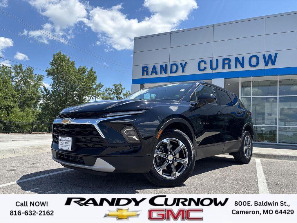 used 2025 Chevrolet Blazer car, priced at $31,224