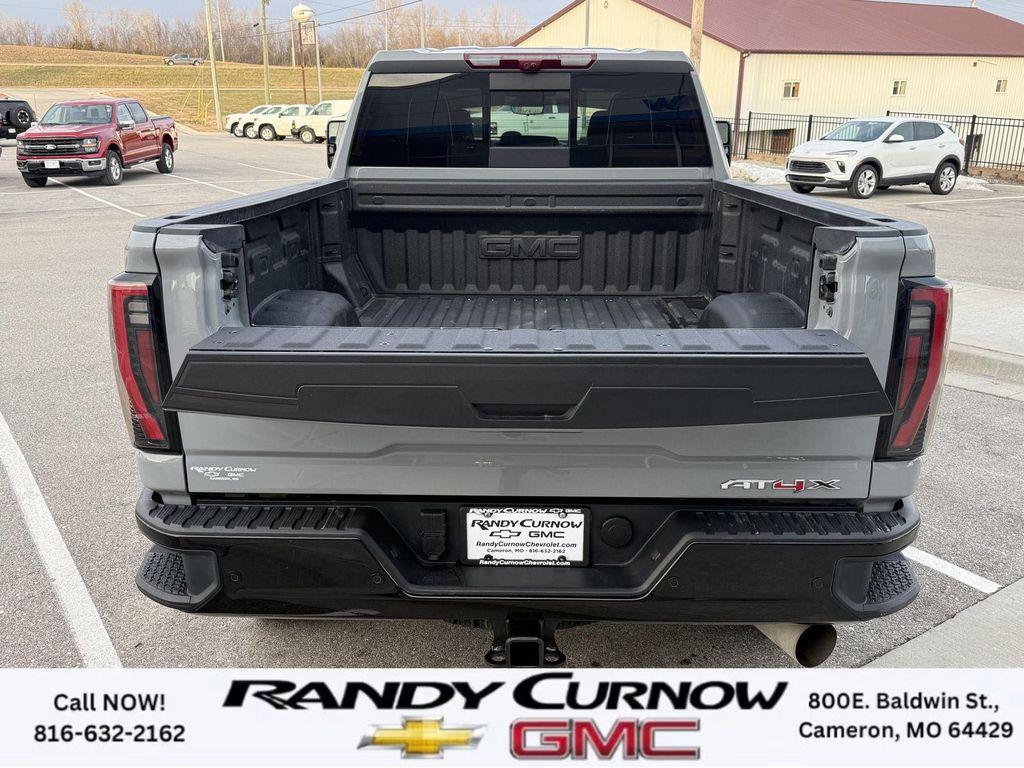 used 2025 GMC Sierra 2500 car, priced at $81,885