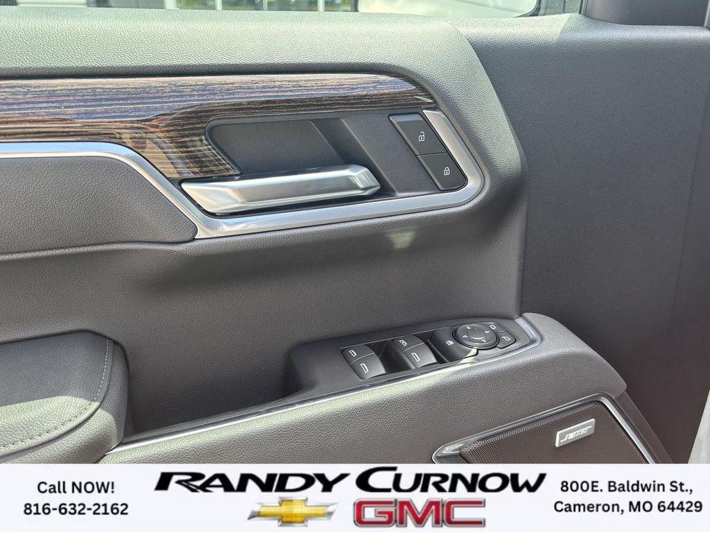 new 2025 GMC Sierra 1500 car, priced at $56,750