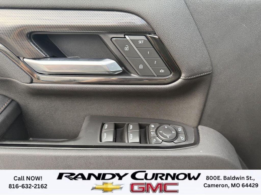 used 2025 GMC Sierra 2500 car, priced at $77,550