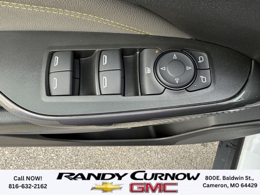 new 2025 Chevrolet Trax car, priced at $26,215