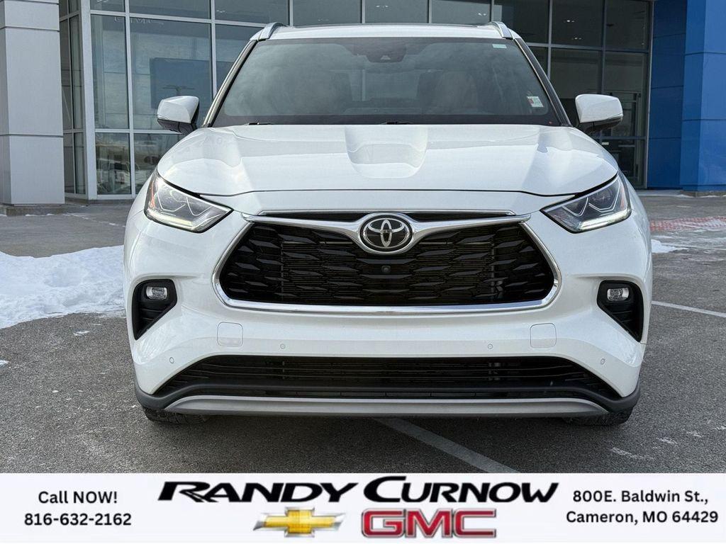 used 2020 Toyota Highlander car, priced at $30,785