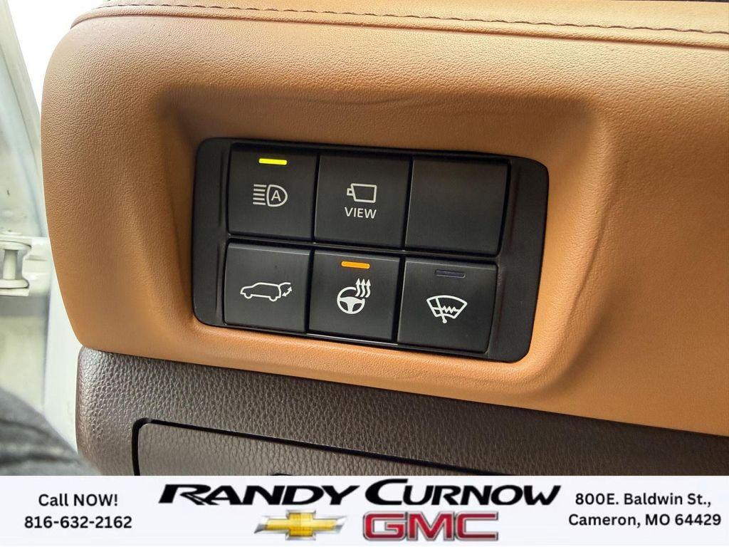 used 2020 Toyota Highlander car, priced at $30,785