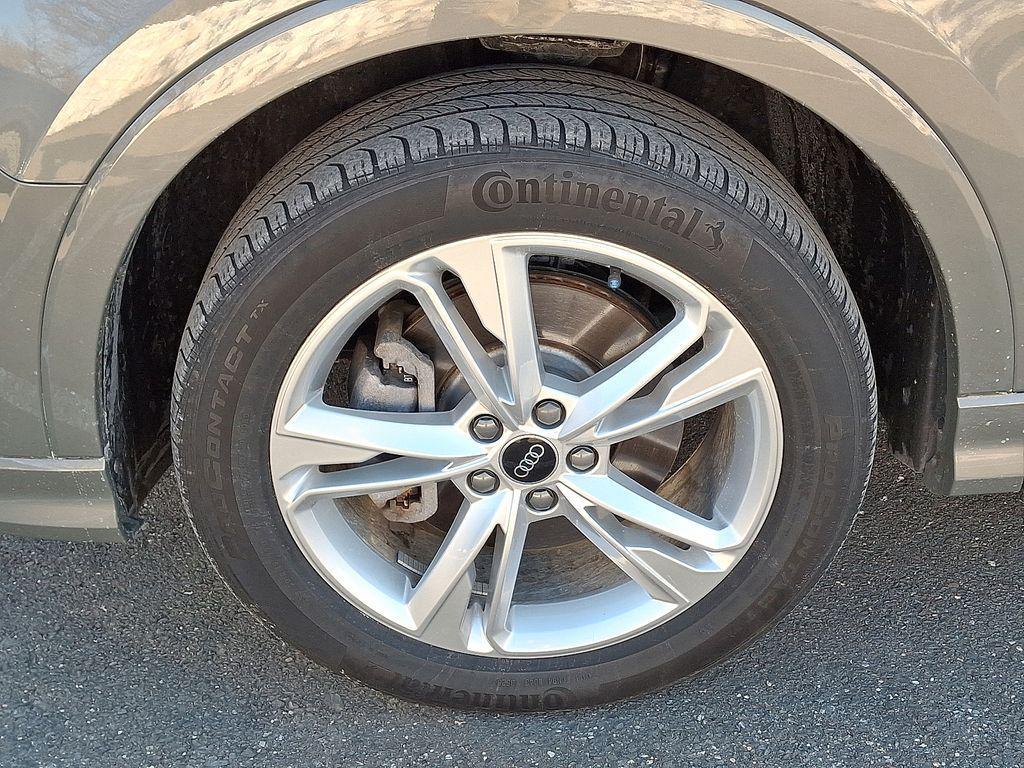 used 2024 Audi Q3 car, priced at $25,420