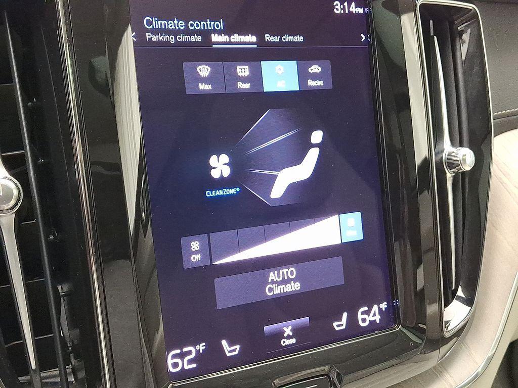 used 2021 Volvo XC60 car, priced at $25,085