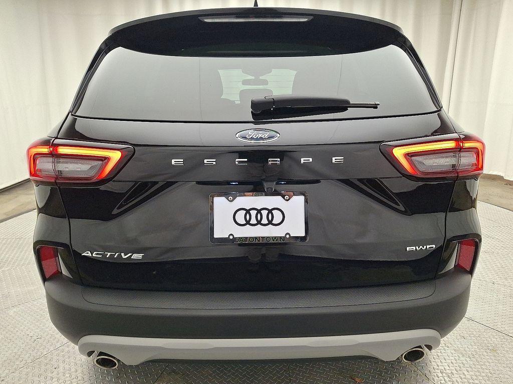 used 2024 Ford Escape car, priced at $22,620