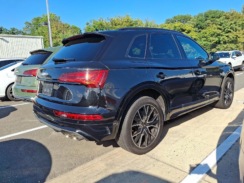 Audi SQ5 view 9