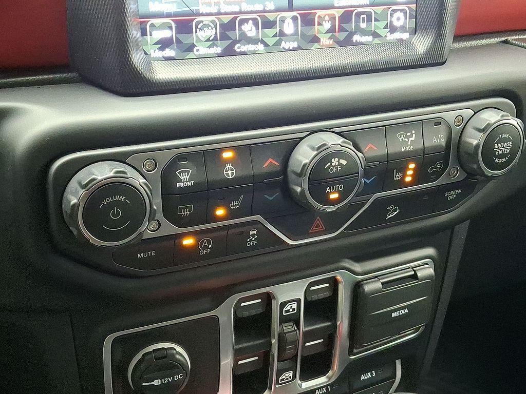 used 2021 Jeep Wrangler Unlimited car, priced at $30,998