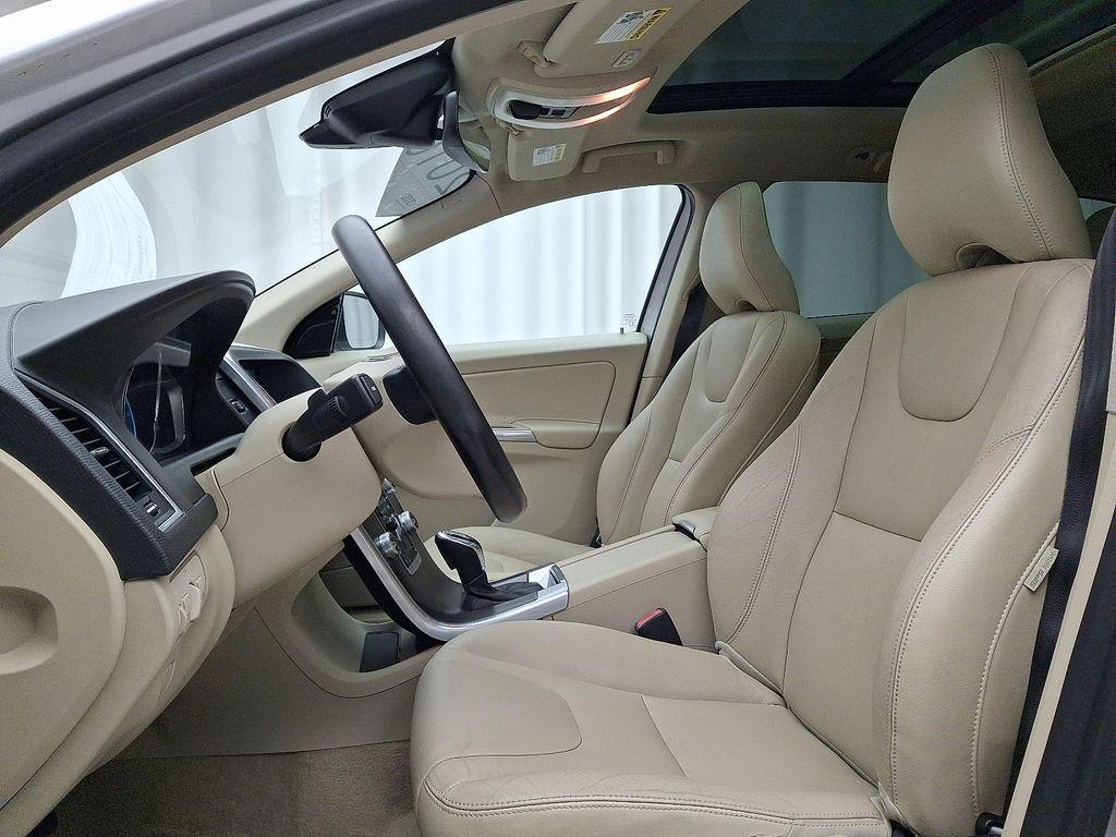 used 2016 Volvo XC60 car, priced at $11,200