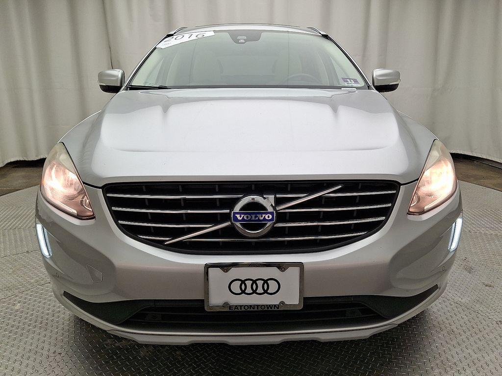 used 2016 Volvo XC60 car, priced at $11,200