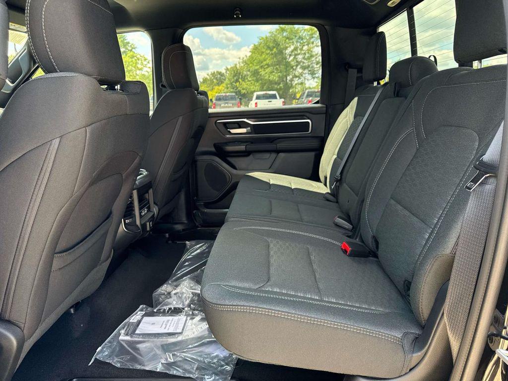 new 2025 Ram 1500 car, priced at $52,913