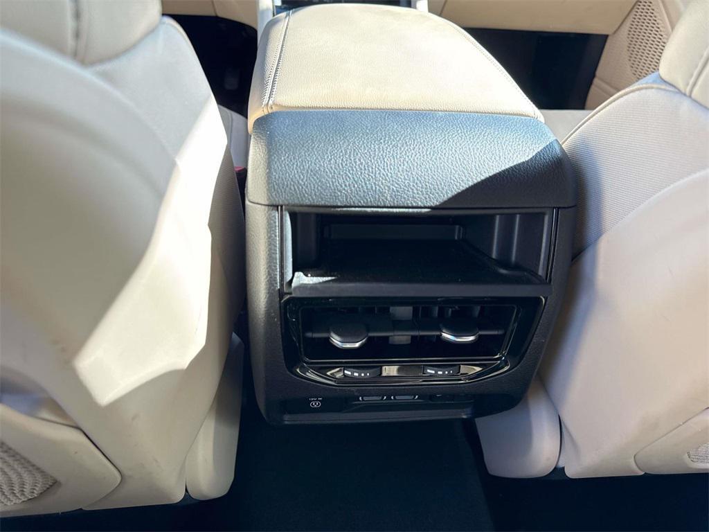 used 2023 Jeep Grand Cherokee car, priced at $27,500