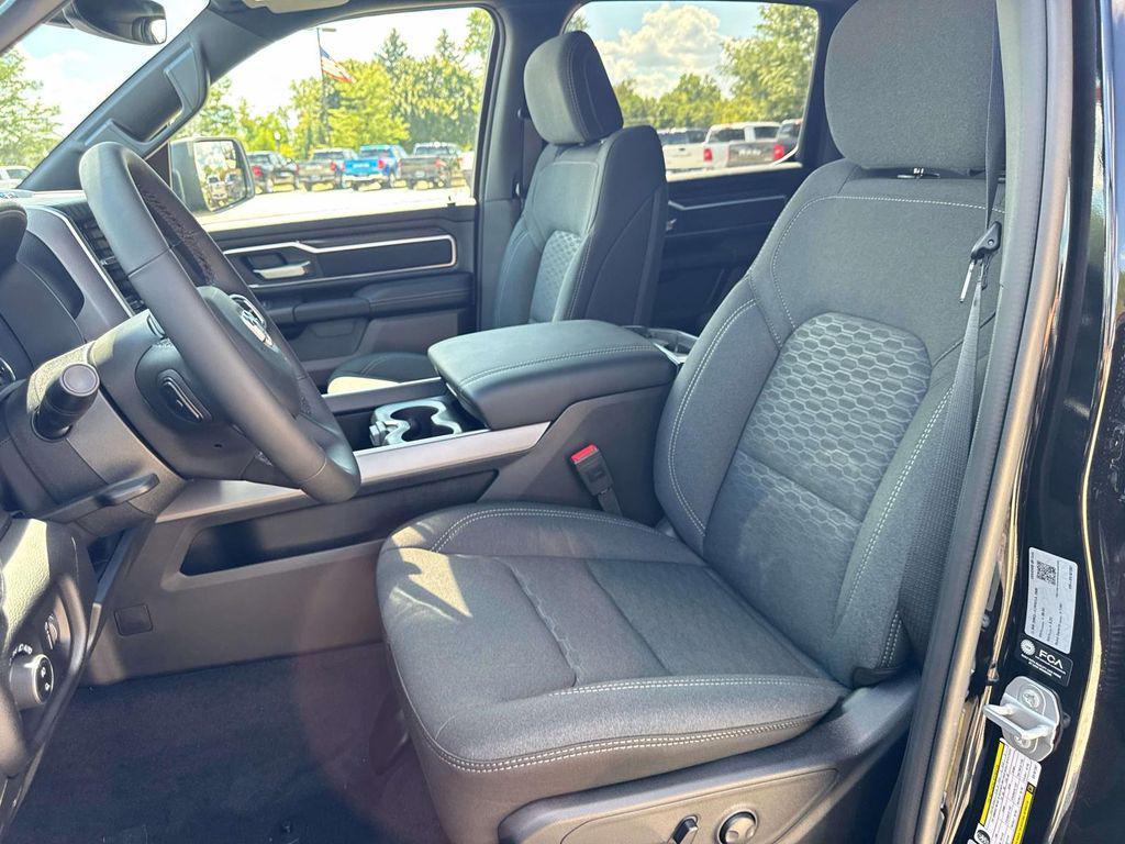 new 2025 Ram 1500 car, priced at $46,680