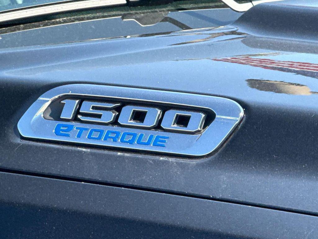 new 2025 Ram 1500 car, priced at $52,428