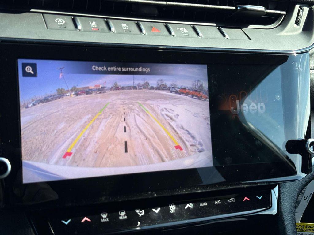 new 2026 Jeep Grand Cherokee car, priced at $48,954
