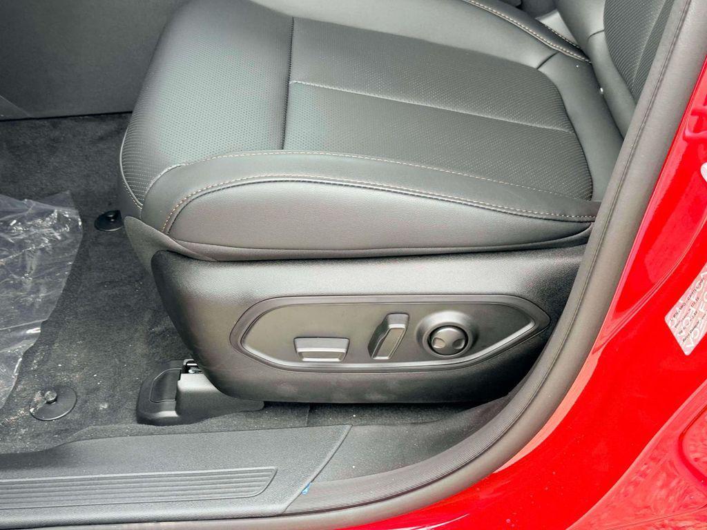 new 2026 Jeep Cherokee car, priced at $40,883